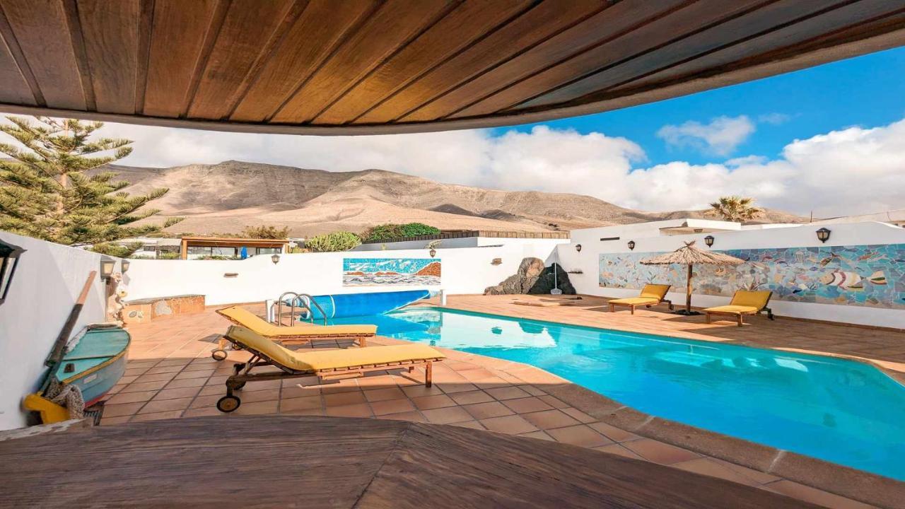 Bungalow Allende Famara Con Piscina Privada Y Ac Εξωτερικό φωτογραφία