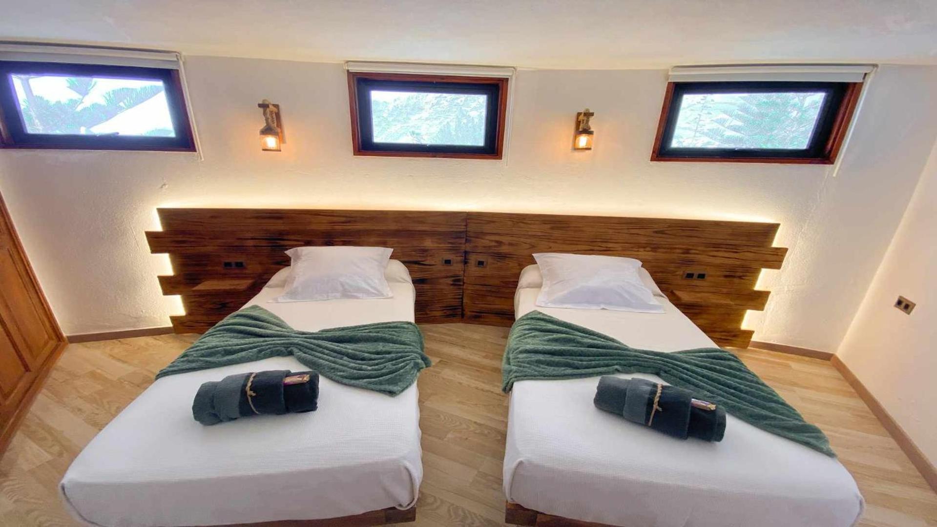 Bungalow Allende Famara Con Piscina Privada Y Ac Εξωτερικό φωτογραφία
